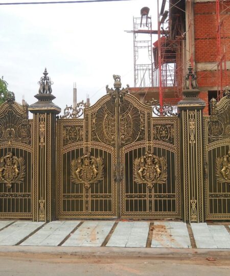 5 Mẫu Cổng Nhôm Đúc Nguyên Khối Giá Rẻ 10 Thi công nhôm đúc theo yêu cầu