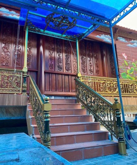 CỔNG NHÔM ĐÚC CHO TỪ ĐƯỜNG – BIỂU TƯỢNG GIA TỘC TRƯỜNG TỒN 8 cong tu duong dep